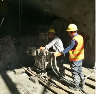 福鼎水下抗分散灌浆料特点 水下不分散注浆料介绍